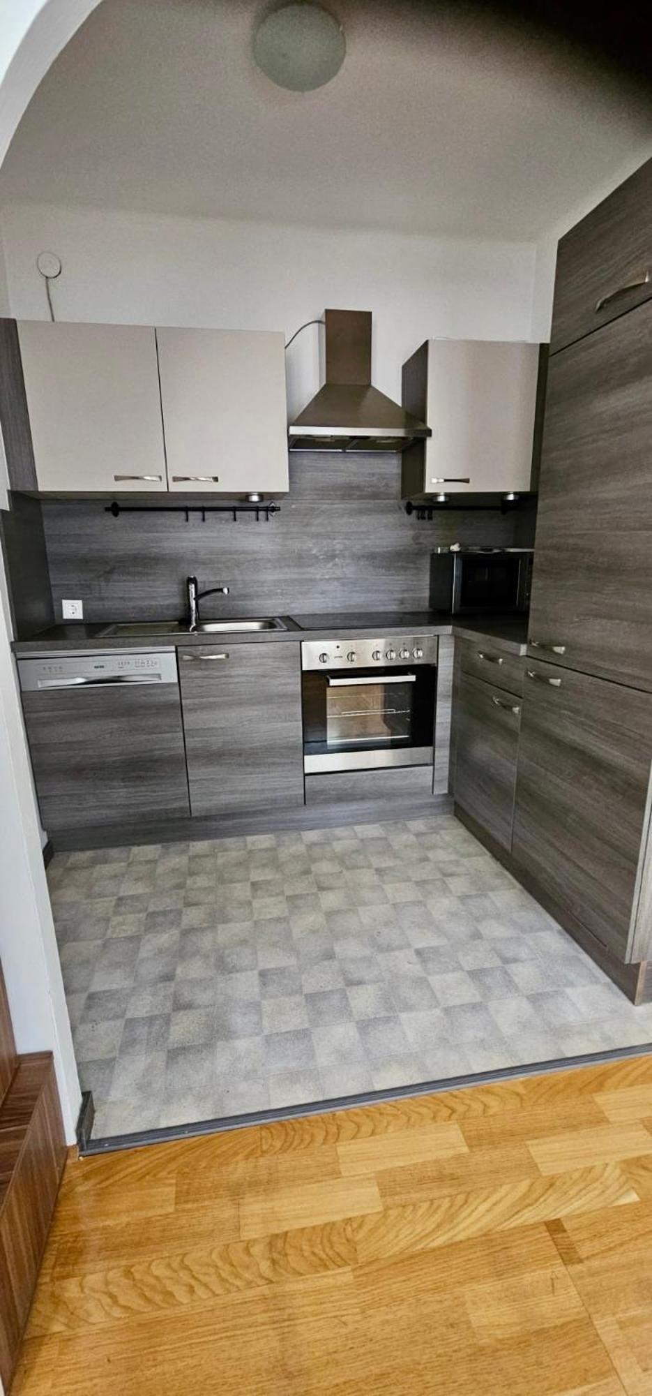 Kb Apartment #2 Zeltweg Dış mekan fotoğraf