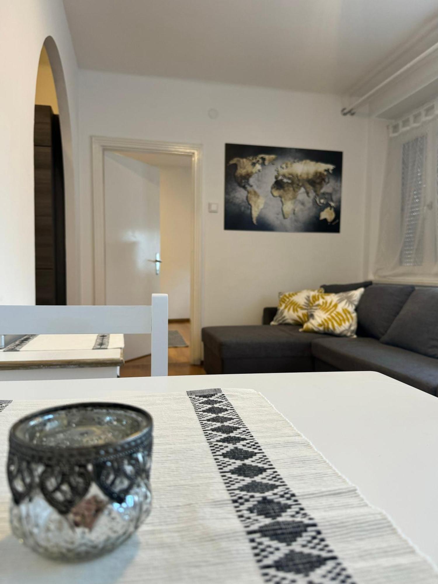 Kb Apartment #2 Zeltweg Dış mekan fotoğraf