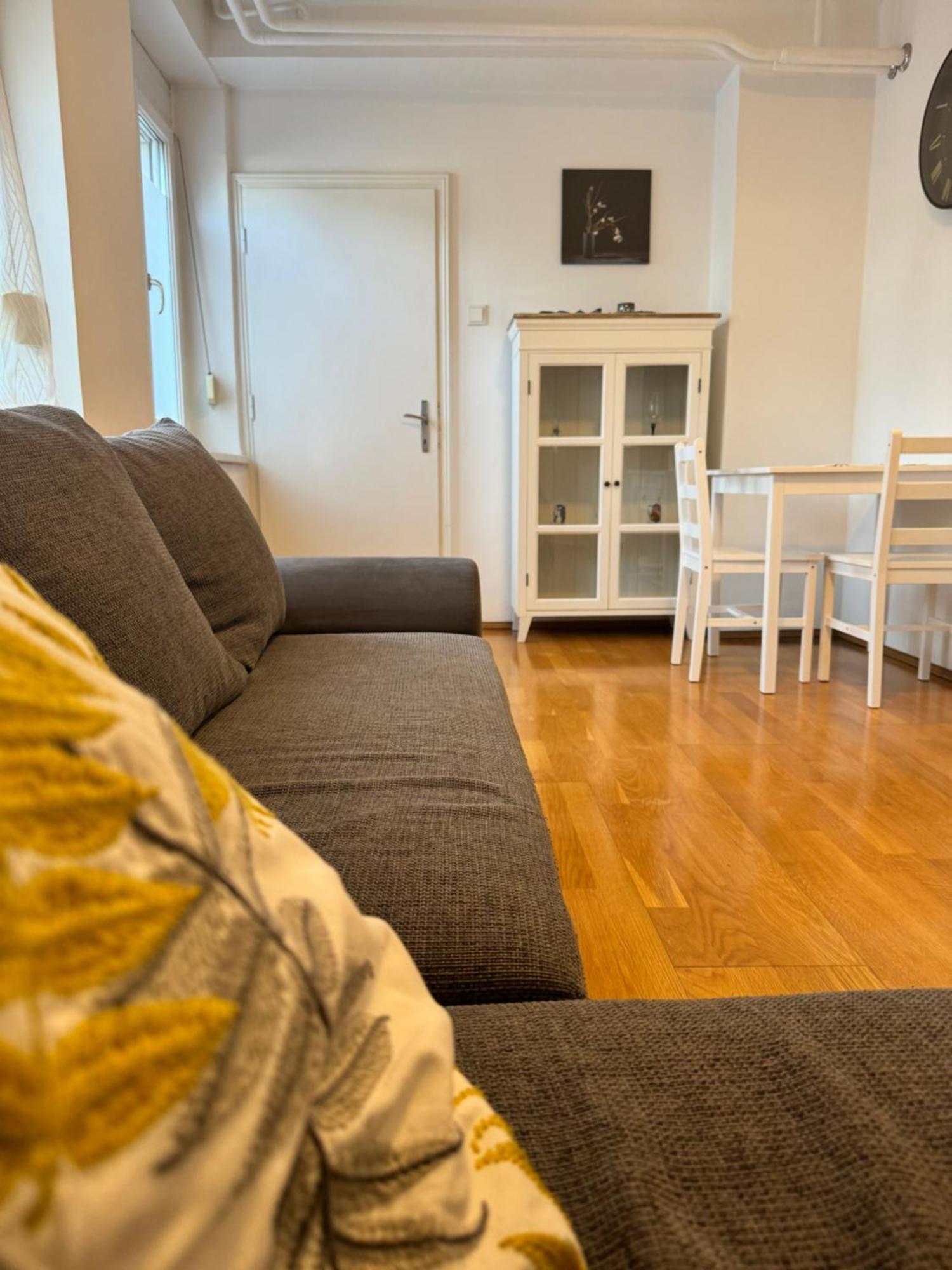 Kb Apartment #2 Zeltweg Dış mekan fotoğraf